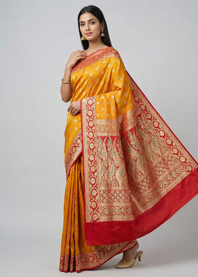Yellow Handloom Banarasi Pure Silk Saree With Blouse Piece