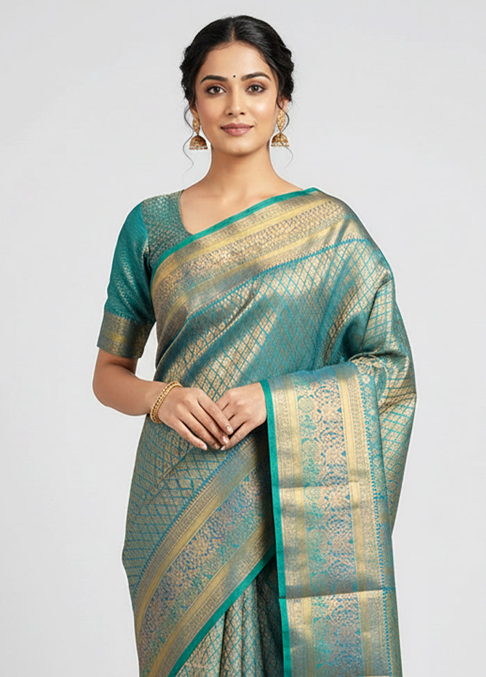 Green Handloom Kanchipuram Pure Silk Saree With Blouse Piece