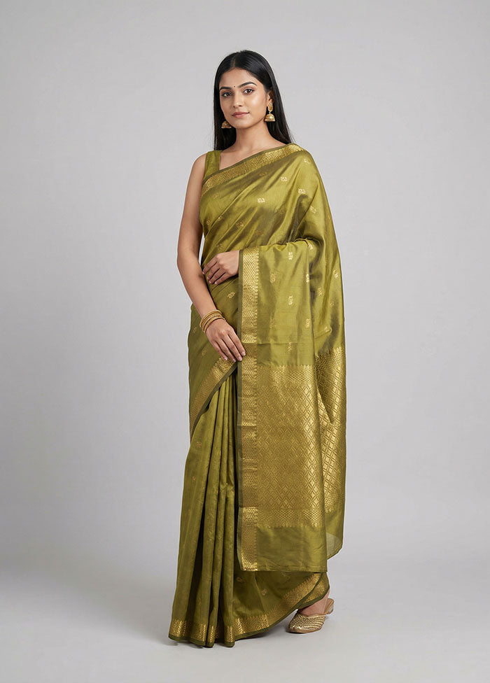 Green Kanjivaram Silk Saree With Blouse Piece