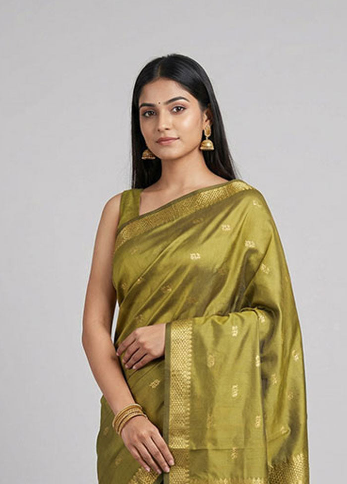 Green Kanjivaram Silk Saree With Blouse Piece