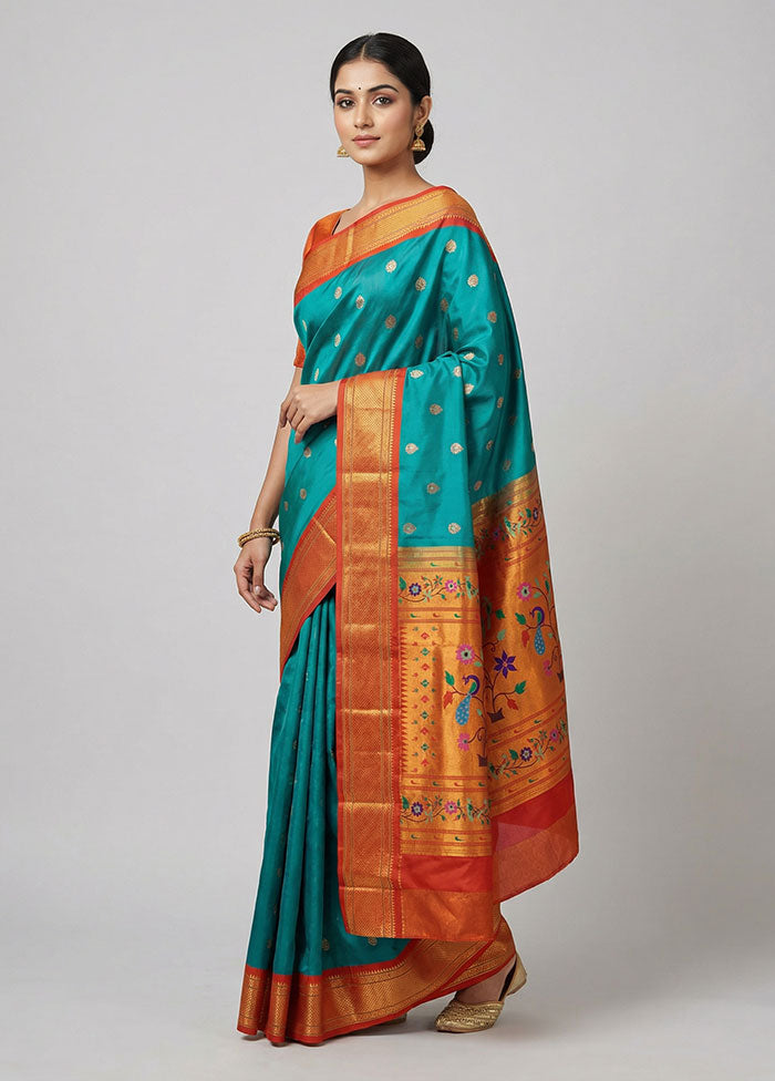 Green Kanjivaram Silk Saree With Blouse Piece