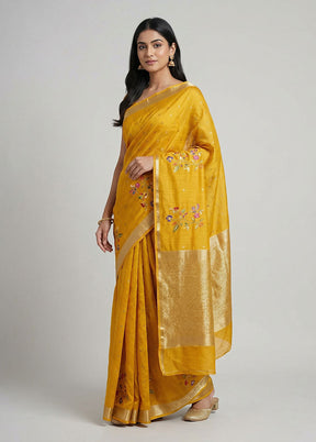 Yellow Handloom Dupion Pure Silk Saree With Blouse Piece