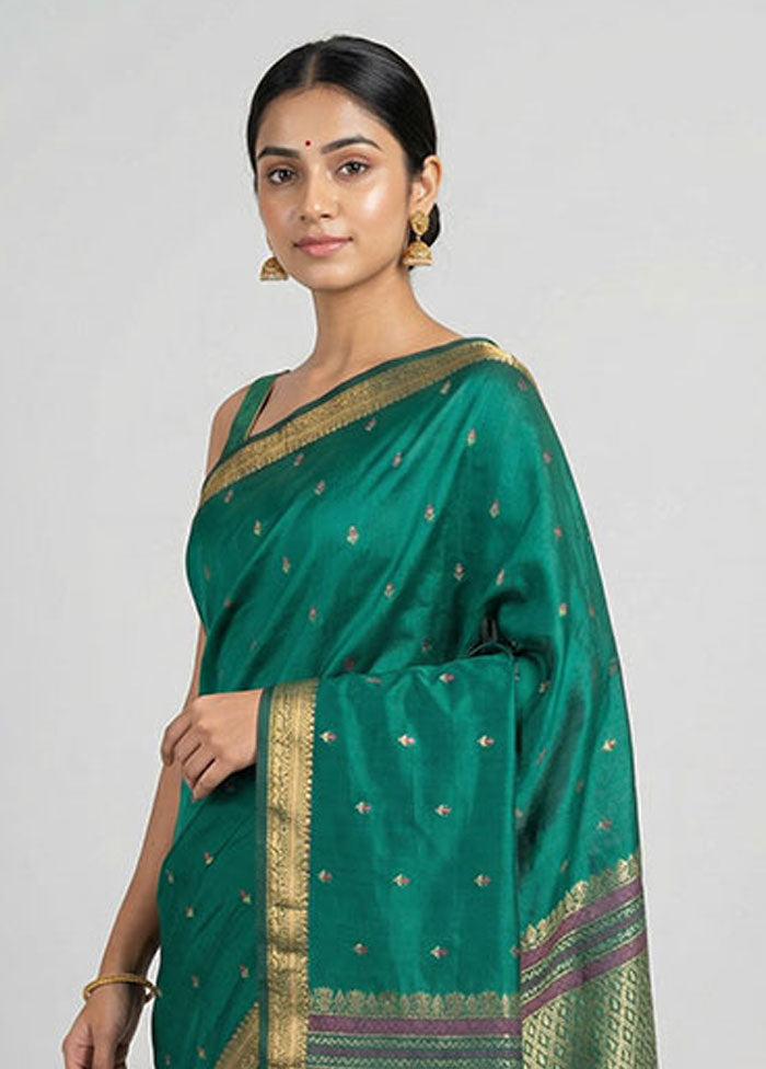 Green Kanjivaram Silk Saree With Blouse Piece
