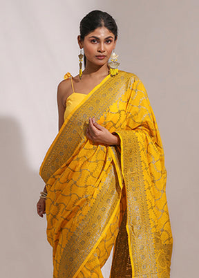 Yellow Georgette Saree With Blouse Piece