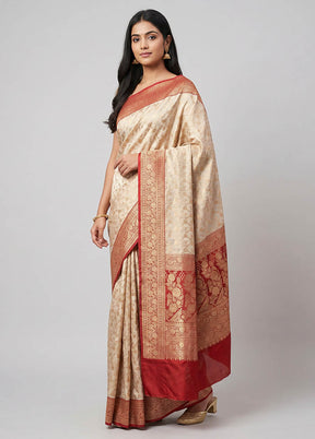 Cream Handloom Banarasi Pure Silk Saree With Blouse Piece