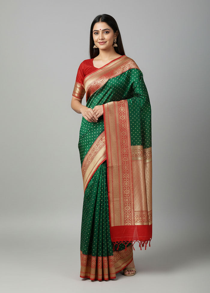 Green Uppada Silk Saree With Blouse Piece