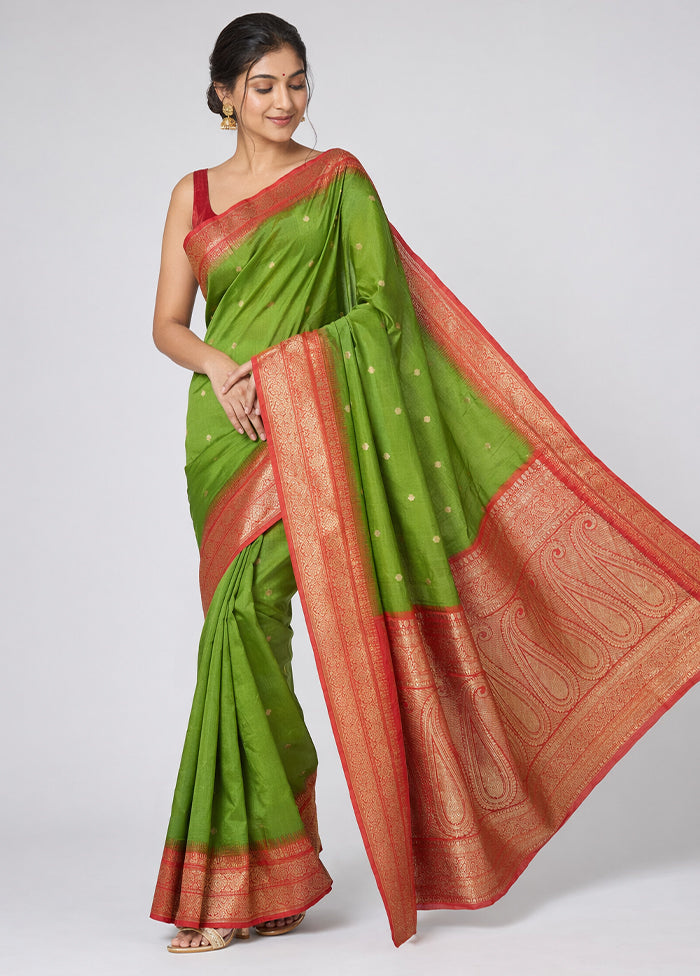 Green Handloom Kanjivaram Pure Silk Saree With Blouse Piece