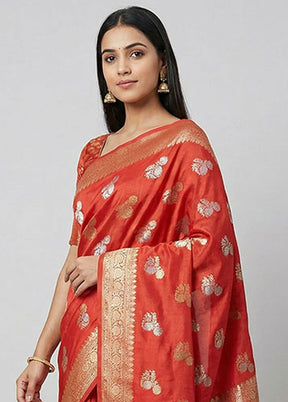 Red Dupion Silk Saree With Blouse Piece