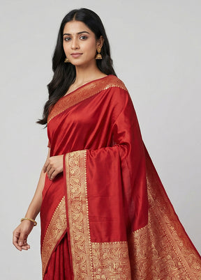 Red Dupion Silk Saree With Blouse Piece