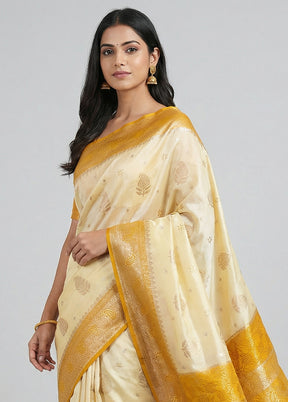 Yellow Handloom Dupion Pure Silk Saree With Blouse Piece