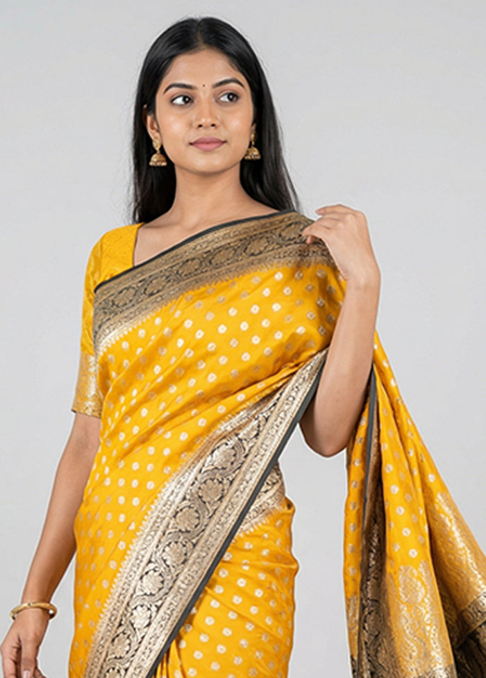 Yellow Banarasi Silk Saree With Blouse Piece