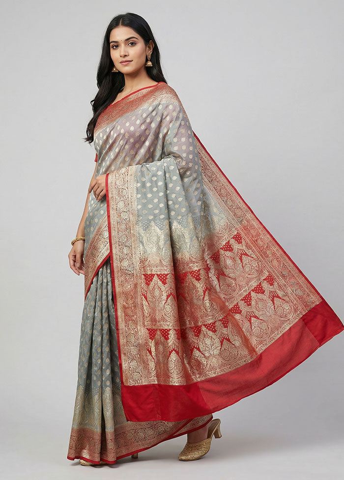Green Banarasi Silk Saree With Blouse Piece