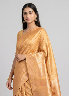 Yellow Cotton Saree With Blouse Piece