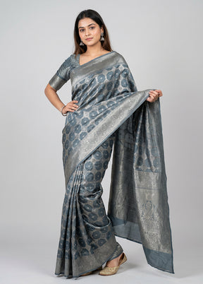 Green Cotton Saree With Blouse Piece