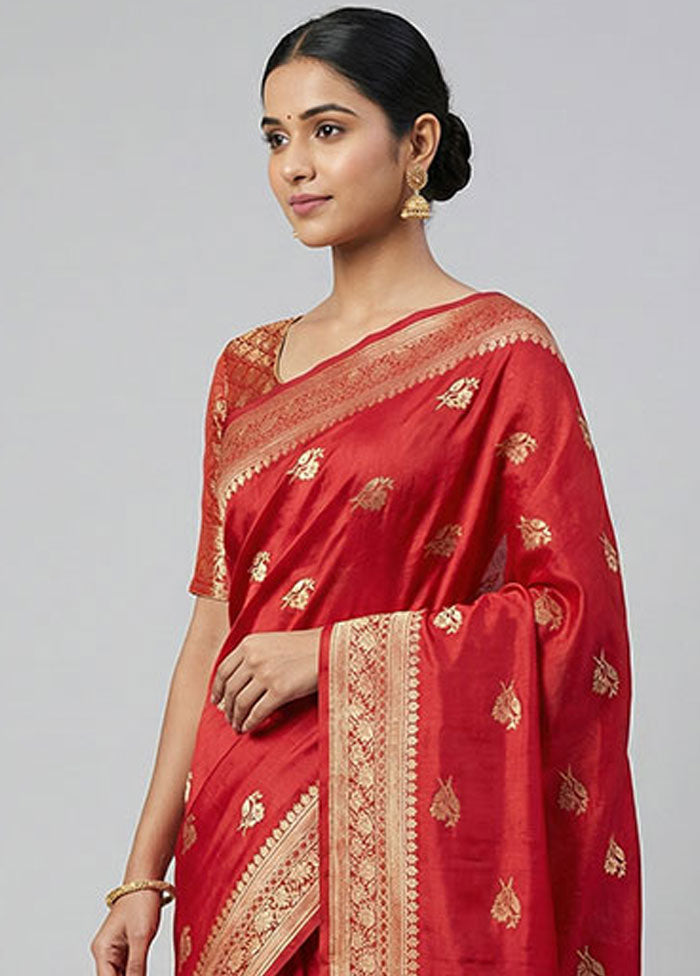 Red Dupion Silk Saree With Blouse Piece