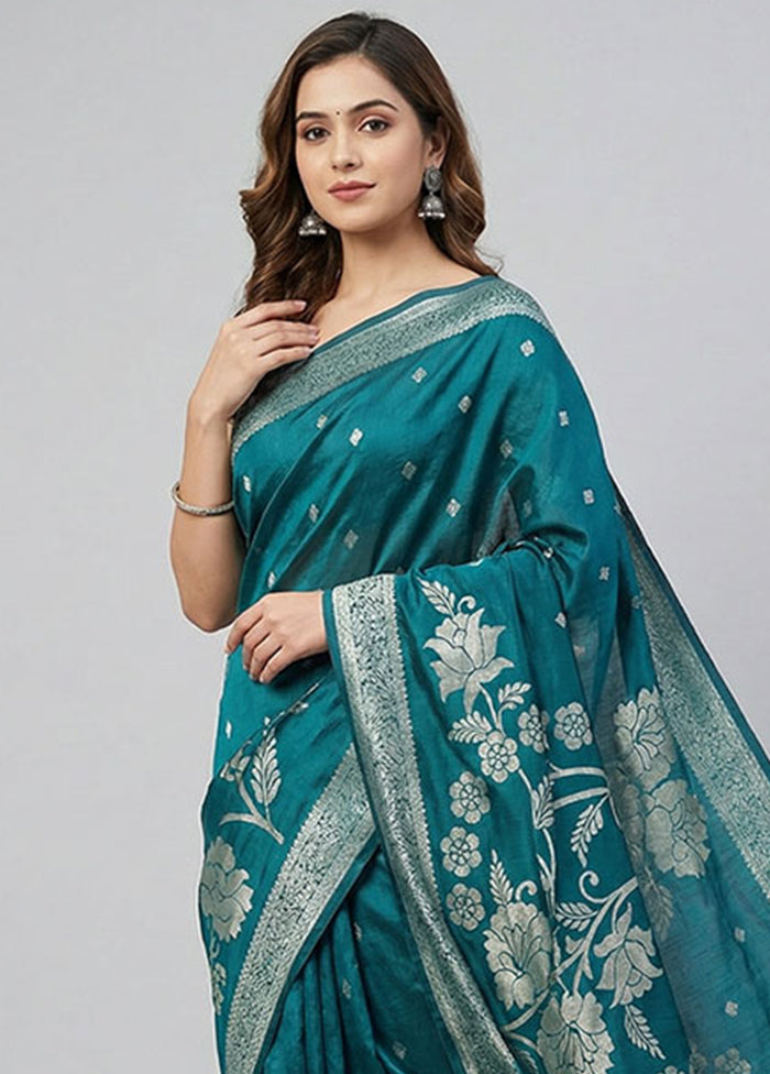 Green Dupion Silk Saree With Blouse Piece