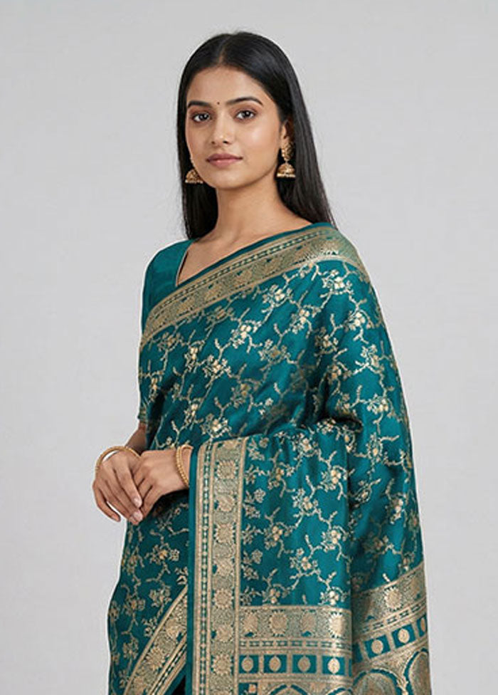 Green Banarasi Silk Saree With Blouse Piece