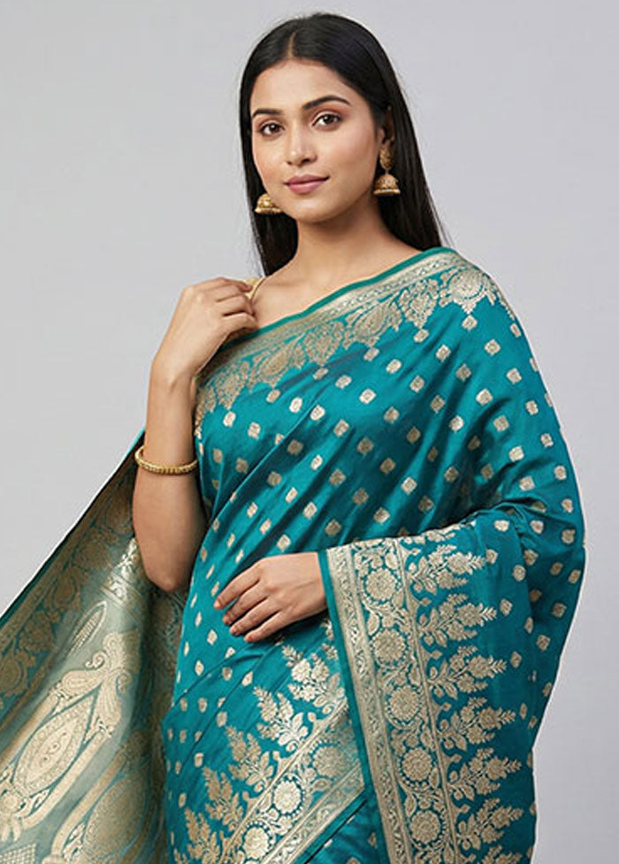 Green Banarasi Silk Saree With Blouse Piece