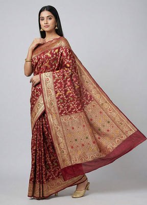 Red Dupion Silk Saree With Blouse Piece