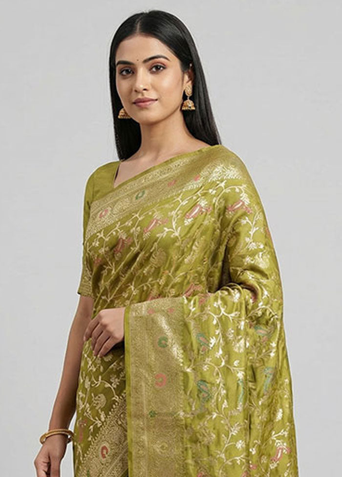 Green Dupion Silk Saree With Blouse Piece