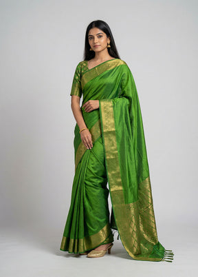 Green Dupion Silk Saree With Blouse Piece
