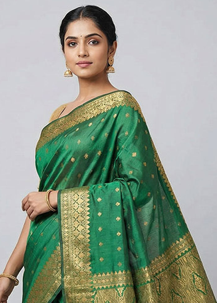 Green Kanjivaram Silk Saree With Blouse Piece