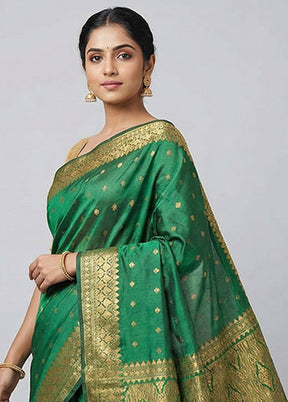 Green Kanjivaram Silk Saree With Blouse Piece