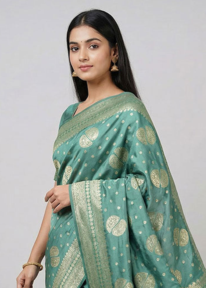 Green Dupion Silk Saree With Blouse Piece