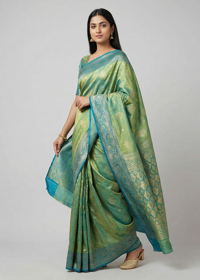 Green Dupion Silk Saree With Blouse Piece