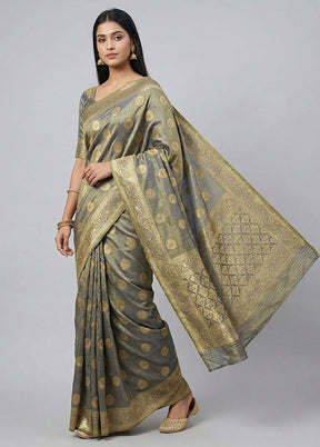 Green Dupion Silk Saree With Blouse Piece