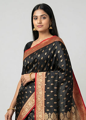 Black Banarasi Silk Saree With Blouse Piece