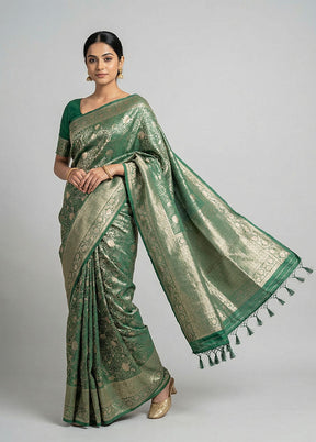 Green Dupion Silk Saree With Blouse Piece