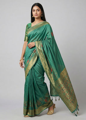 Green Dupion Silk Saree With Blouse Piece