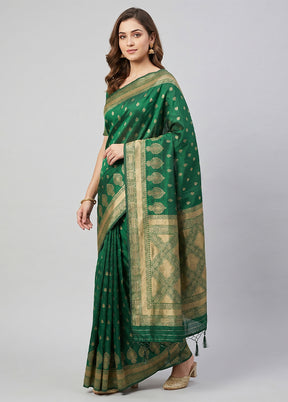 Green Dupion Silk Saree With Blouse Piece