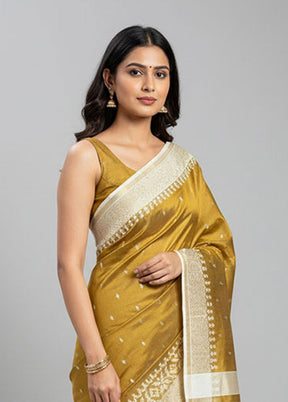 Cream Dupion Silk Saree With Blouse Piece
