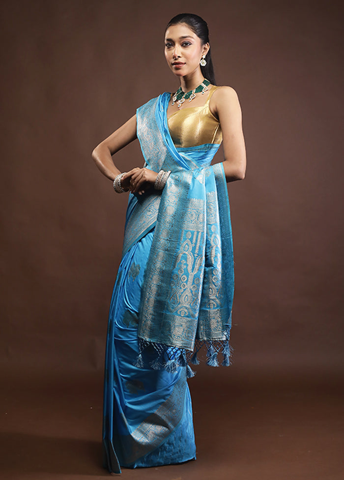 Blue Dupion Silk Saree With Blouse Piece