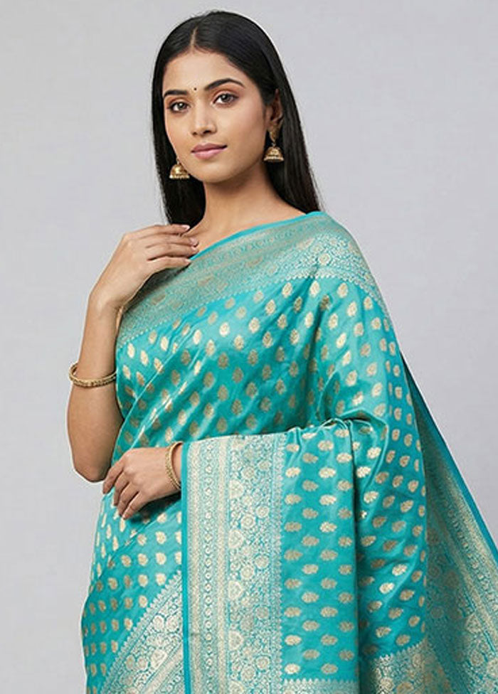 Green Dupion Silk Saree With Blouse Piece