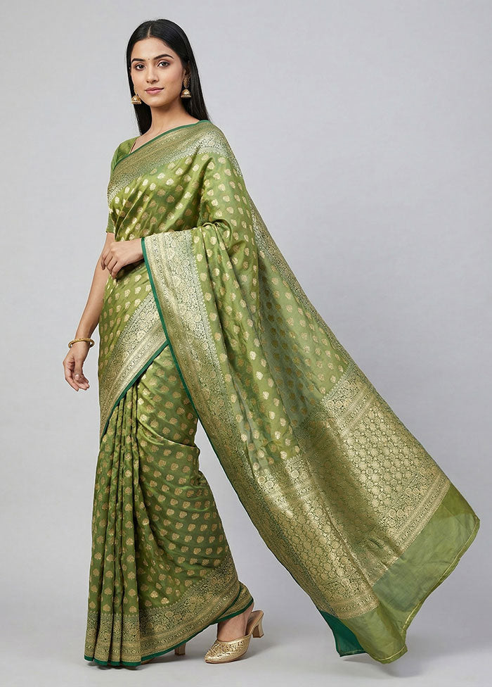 Green Dupion Silk Saree With Blouse Piece