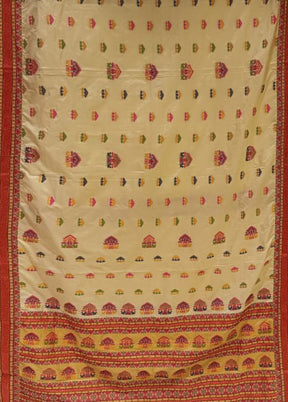 Cream Assam Silk Saree With Blouse Piece