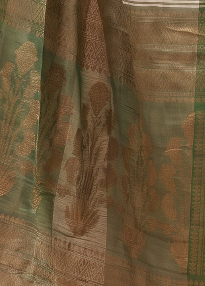 White Matka Silk Saree With Blouse Piece