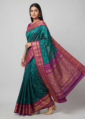 Green Kanjivaram Silk Saree With Blouse Piece
