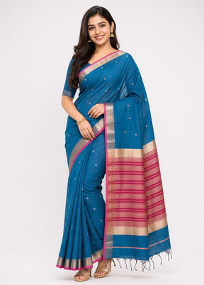 Blue Cotton Saree With Blouse Piece