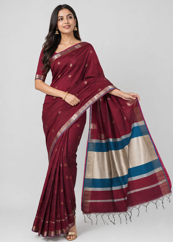 Red Cotton Saree With Blouse Piece