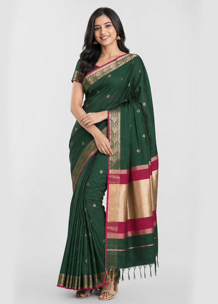 Green Cotton Saree With Blouse Piece