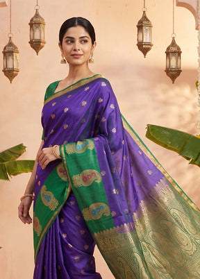 Blue Handloom Kanchipuram Pure Silk Saree With Blouse Piece