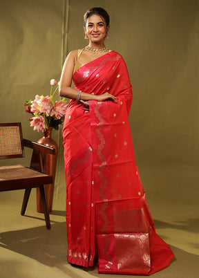 Red Dupion Silk Saree With Blouse Piece