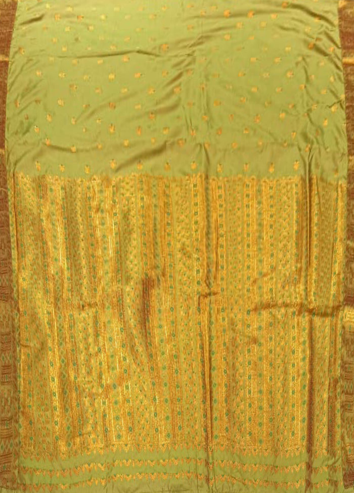 Green Assam Silk Saree With Blouse Piece