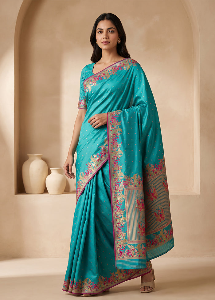 Green Dupion Silk Saree With Blouse Piece