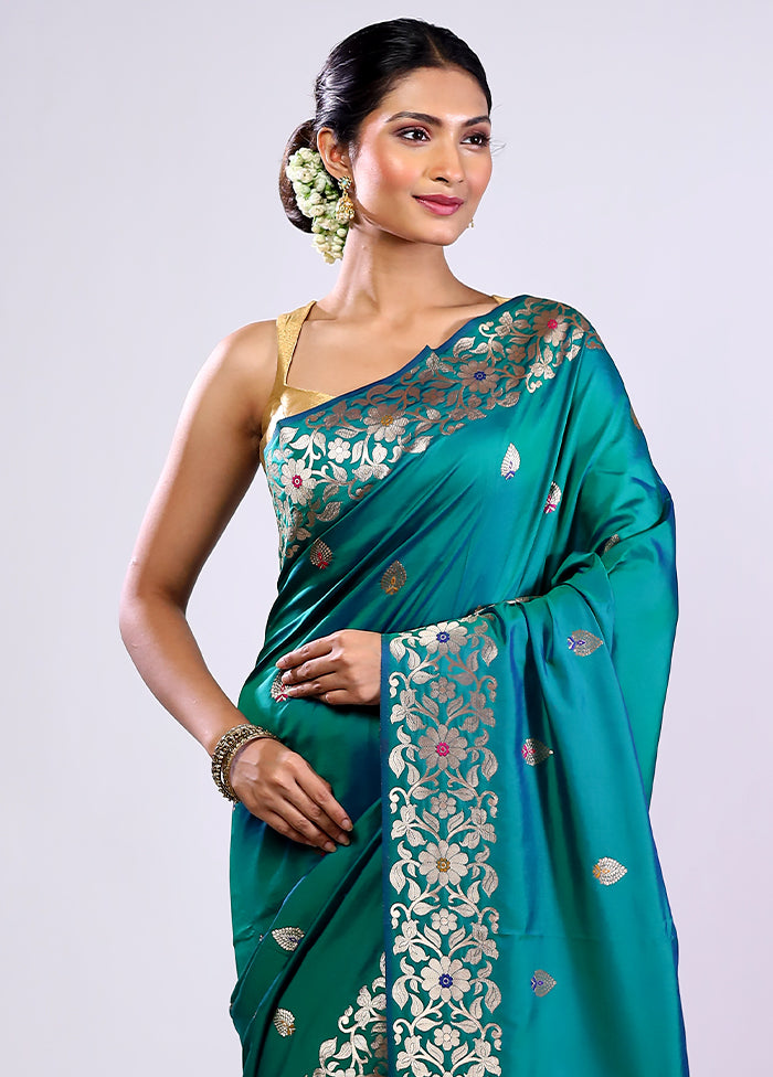 Green Dupion Silk Saree With Blouse Piece