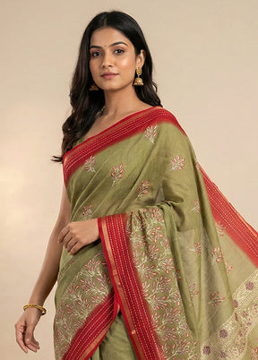 Green Dupion Silk Saree With Blouse Piece